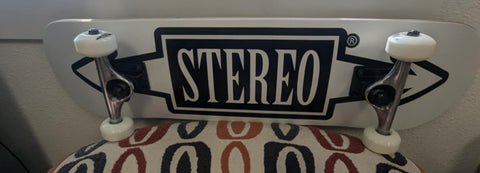 Stereo Complete Arrow